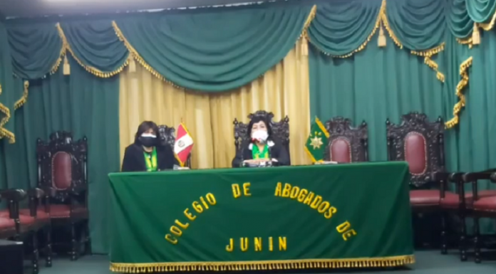 Recogerán indicios en caso de abogado que tuvo sexo en plena audiencia