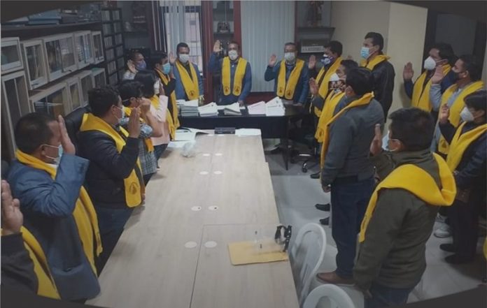 JUS impulsa actividades políticas con aglomeración y en espacios cerrados