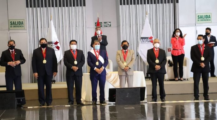 Gobernador de Ayacucho Carlos Rua es el nuevo presidente de la ANGR