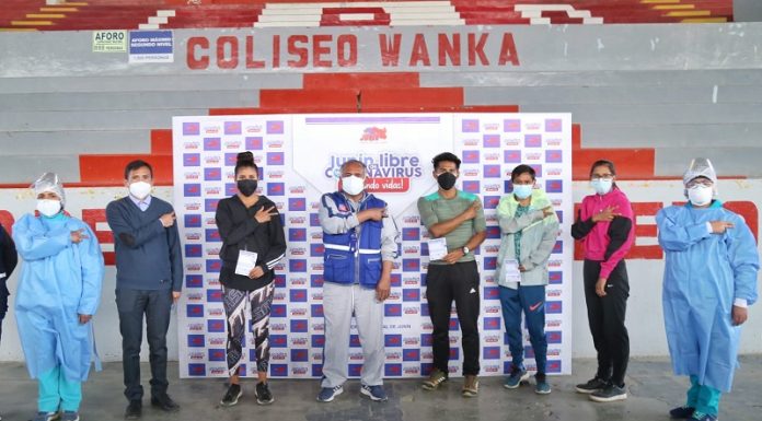 Deportistas clasificados a Tokio 2021 reciben vacuna contra el Covid-19