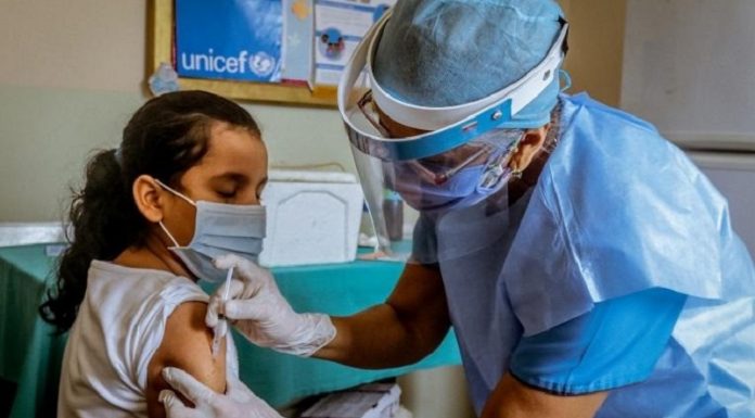 Niñas podrían estar en riesgo en un futuro al desarrollo de cáncer de cuello uterino