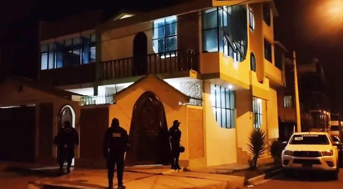Exjuez, un policía y un abogado son detenidos por presunta organización criminal