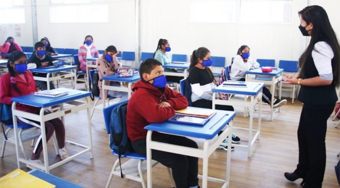 Lima: Volverán a clases presenciales pero solo 2 días por semana