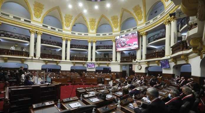 Mediante ley buscan eliminar definitivamente a los movimientos regionales
