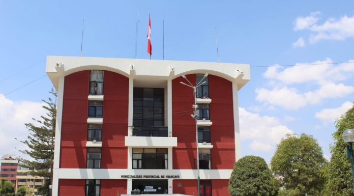 Detectan perjuicio de S/ 461 mil en Municipalidad Provincial de Huancayo por contratos laborales irregulares