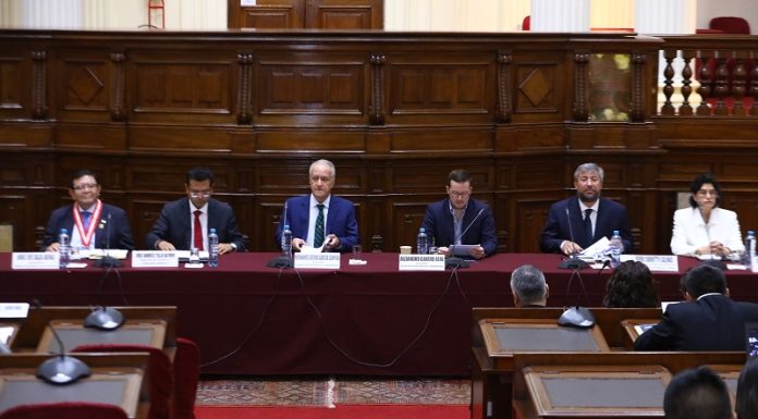 Archivan proyecto de ley para adelantar elecciones presentado por el Ejecutivo