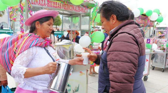 Por el Día del Emolientero entregan 1500 desayunos gratis