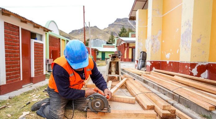 Minedu asigna 18 millones para mejoras en 3308 planteles de Junín