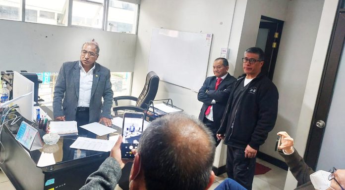 En su primera acción como director Luis Porras desactiva área de procesos administrativos