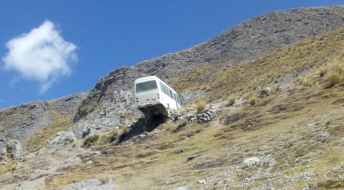 Alcalde, músicos y catedrático se salvan ‘por un pelito’