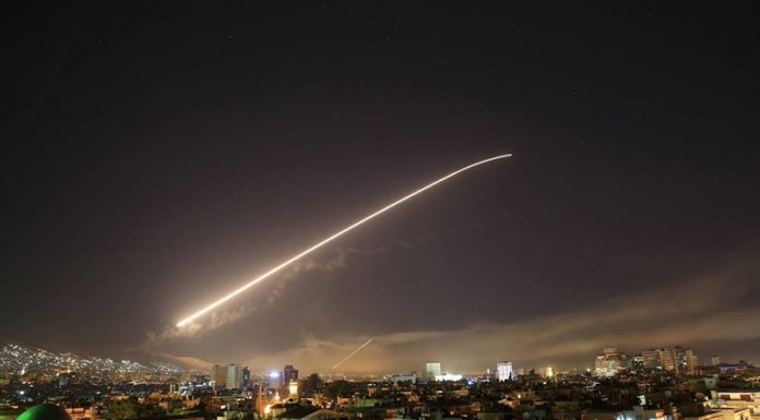 Israel es atacado por milicias palestinas desde la Franja de Gaza
