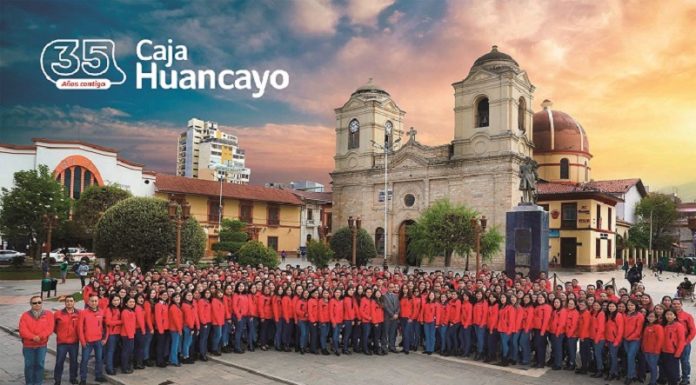 Caja Huancayo celebra 35 años al servicio del microempresariado