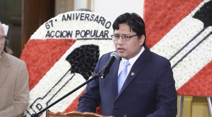 Congresista Ilich López renuncia a la bancada de Acción Popular