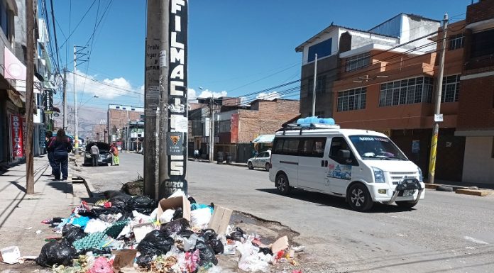 Se agrava el problema del recojo de la basura en Huancayo
