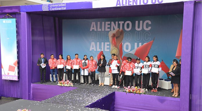 Universidad Continental reconoce a deportistas destacados de Huancayo