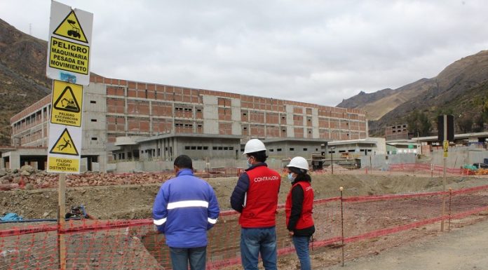 Hallan deficiencias en expediente que costó 6 millones para hospital de Huancavelica