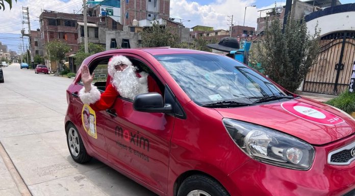 Papá Noel llega a Huancayo con Viajes Gratis