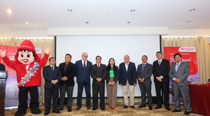 Caja Huancayo lanza programa «Puentekuna Awasqa» para inclusión financiera