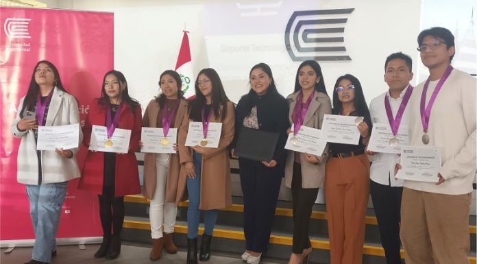 Estudiantes de la Universidad Continental desarrollan APP para mejorar selección de recursos humanos