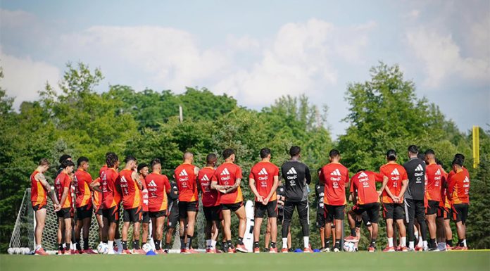 La selección peruana viaja a Dallas para enfrentar a Chile por la Copa América