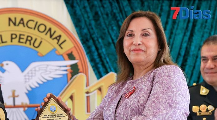 Fiscalía archiva denuncia contra Dina Boluarte por genocidio y presenta otra denuncia constitucional