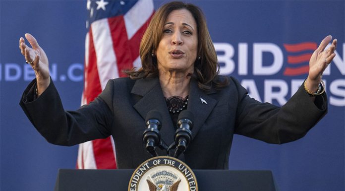 Reemplazo de Joe Biden recauda 47 millones de dólares para su campaña