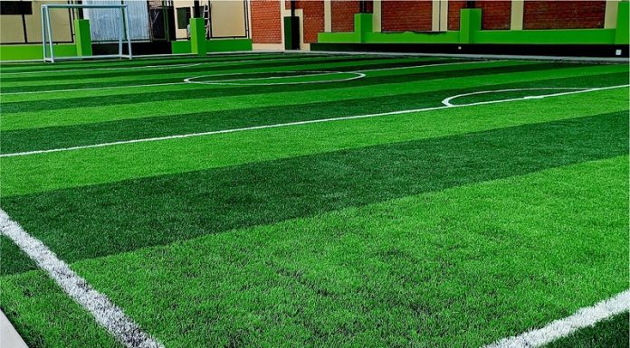 Municipalidad se adeudará para construir cancha deportiva y arreglar el parque