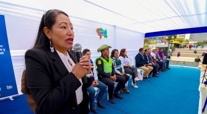 Concejo Municipal debatirá vacancia de regidora más cercana a Dennys Cuba