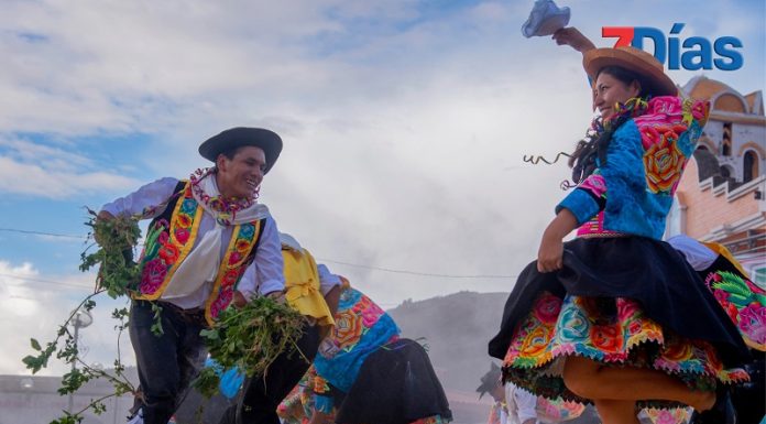 Congreso aprueba crear el Día Nacional del Huaylarsh Wanka