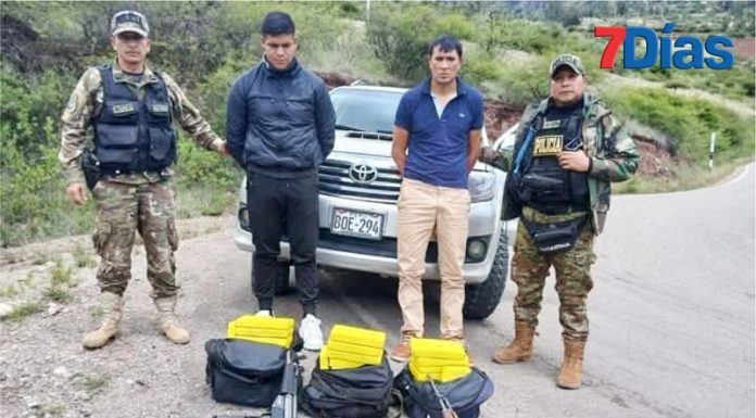 Dos policías de la Dirandro detenidos con 37 ladrillos de droga de alta pureza