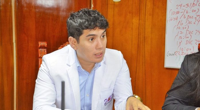 Extitular de Diresa, Cristhian Matamoros, voceado como nuevo director de hospital El Carmen