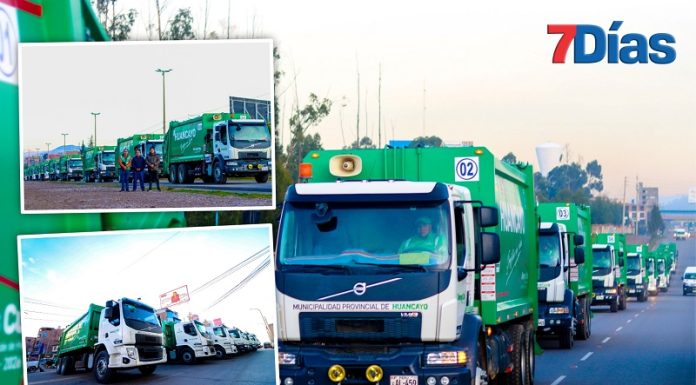Hacen pasear 8 compactadoras en firma de convenio entre Huancayo y El Tambo