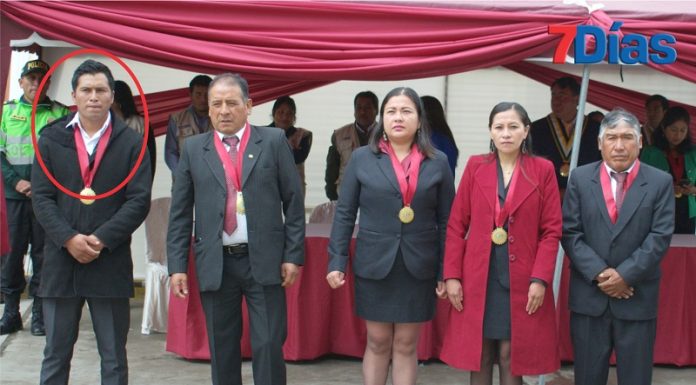 Regidor de Mito es detenido sindicado de robo a una comerciante