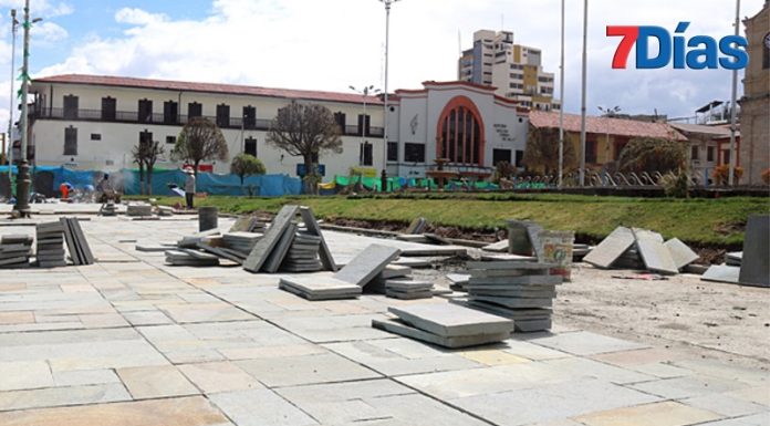 Licitan obra para acabar remodelación de Plaza de la Constitución de Huancayo
