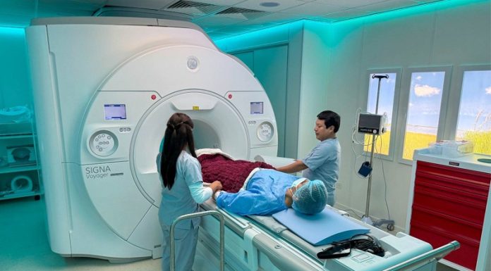 Hospital Carrión inaugura resonador magnético que hará uso de IA