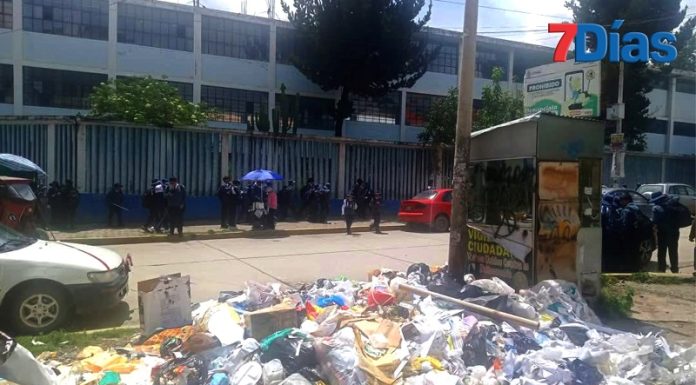 Vecinos se auto convocan a protesta por basura en todo el distrito de El Tambo