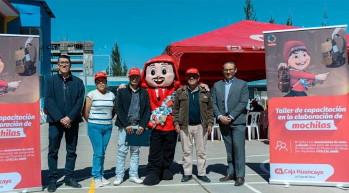 Caja Huancayo inaugura taller de elaboración de mochilas como parte del proyecto CITECCAL Junín