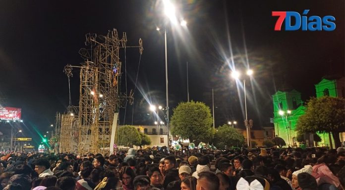 Evalúan prohibir fiesta del «tayta padre» en la Plaza de la Constitución