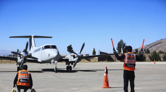 Reanudan vuelos en el aeropuerto de Jauja tras culminación de obras de mantenimiento