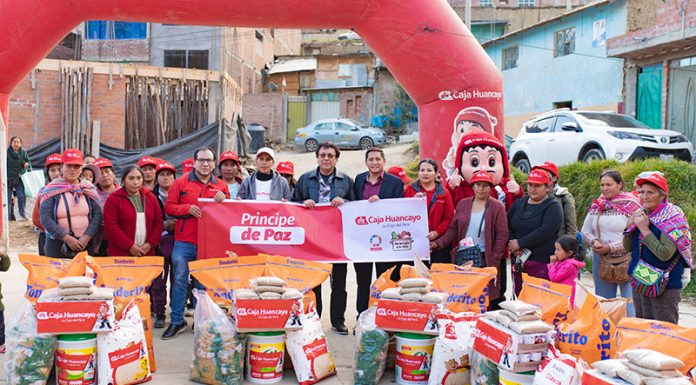 Caja Huancayo promueve ideas de negocio con talleres de emprendimiento en ollas comunes