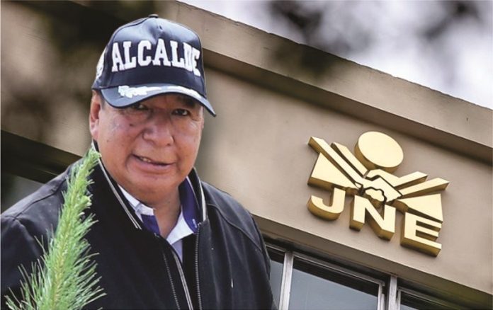 JNE programa fecha y hora para ver suspensión de alcalde Julio César Llallico
