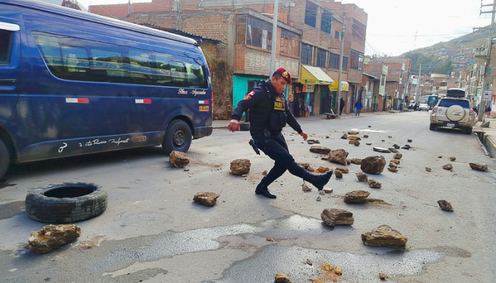 Huancavelica acata paro convocado en rechazo al gobierno y la inseguridad