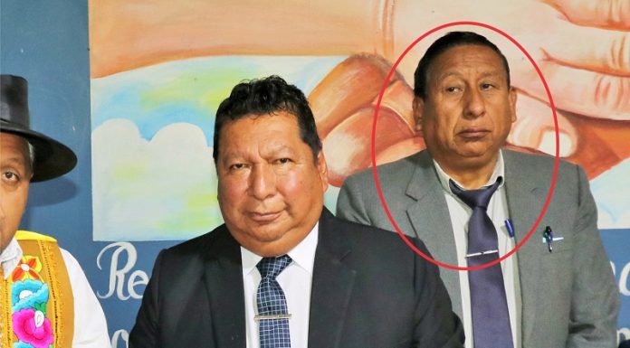 Alcalde Julio César Llallico cambia nuevamente a su gerente municipal