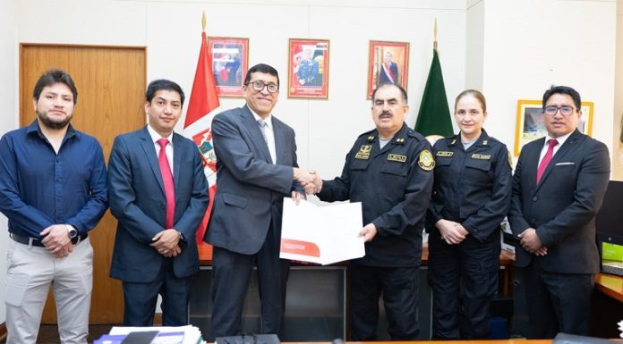 Caja Huancayo firman convenio con Fondo de Bienestar Policial en beneficio de 130 mil efectivos PNP