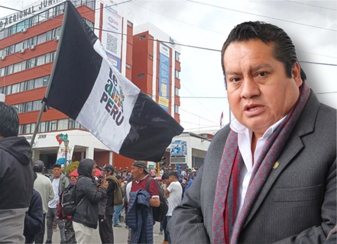 Michael Palacios ‘es premiado’ y ahora es nuevo director regional de Trabajo de Junín