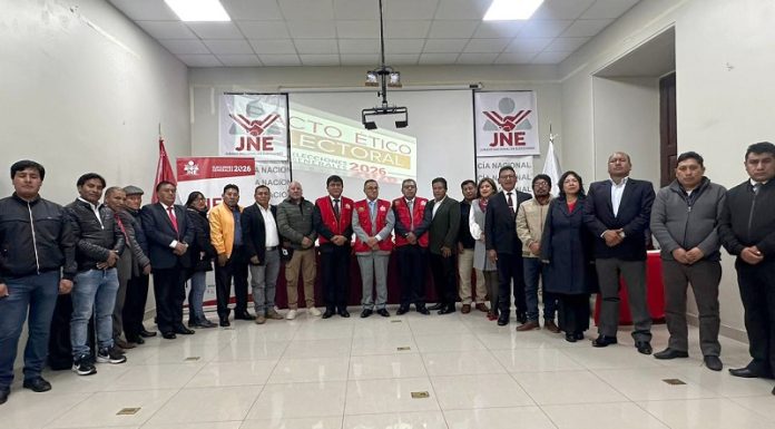 19 de los 38 partidos en carrera suscriben Pacto Ético Electoral en Huancavelica