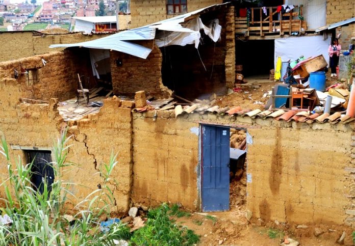 Más de 429 mil casas en riesgo por huaicos e inundaciones ante lluvias de enero a marzo