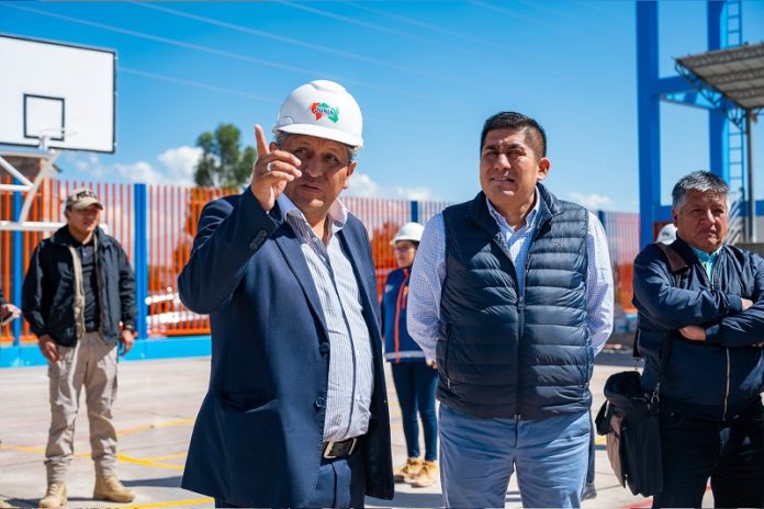 Renuncia gerente regional de Infraestructura para dedicarse a su campaña