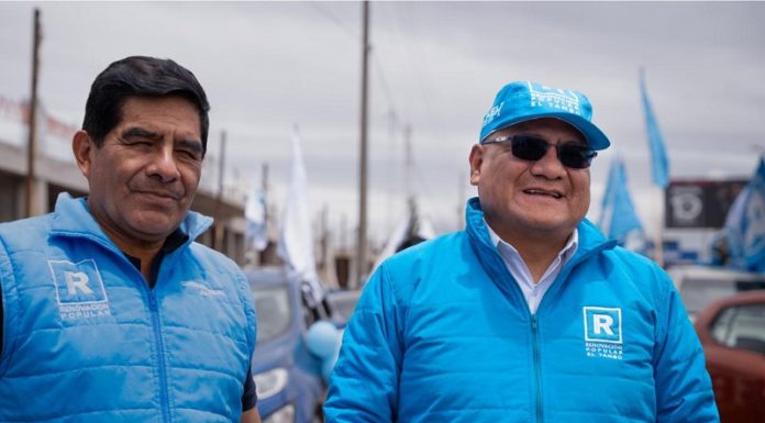 Rafael Meza, precandidato de Renovación, encabeza primera «Caravana celeste» en El Tambo