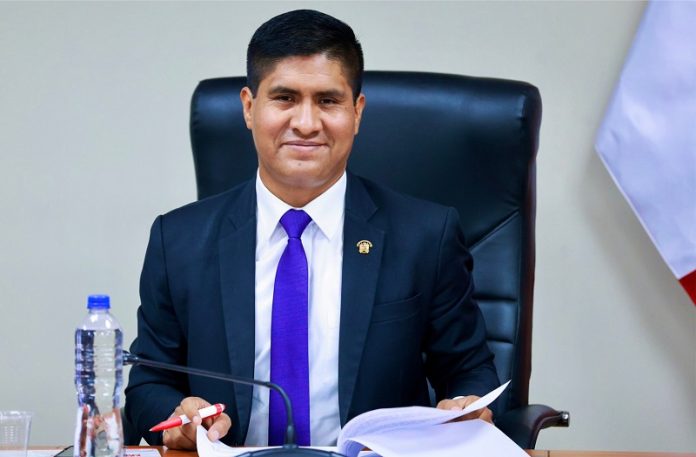 Wilson Soto admite que pidió a Maricarmen Alva ser ministro de Agricultura